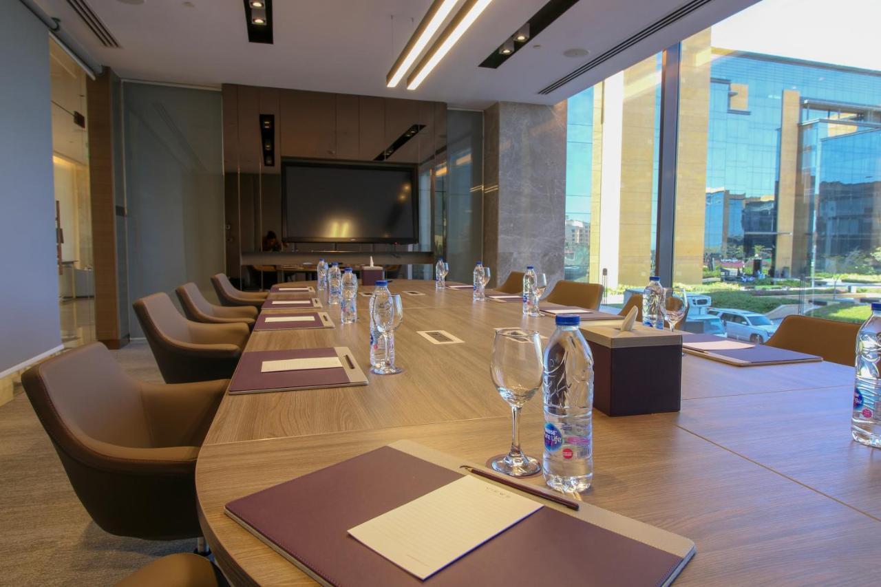 Views Hotel & Residences - Emaar King Abdullah Economic City Zewnętrze zdjęcie